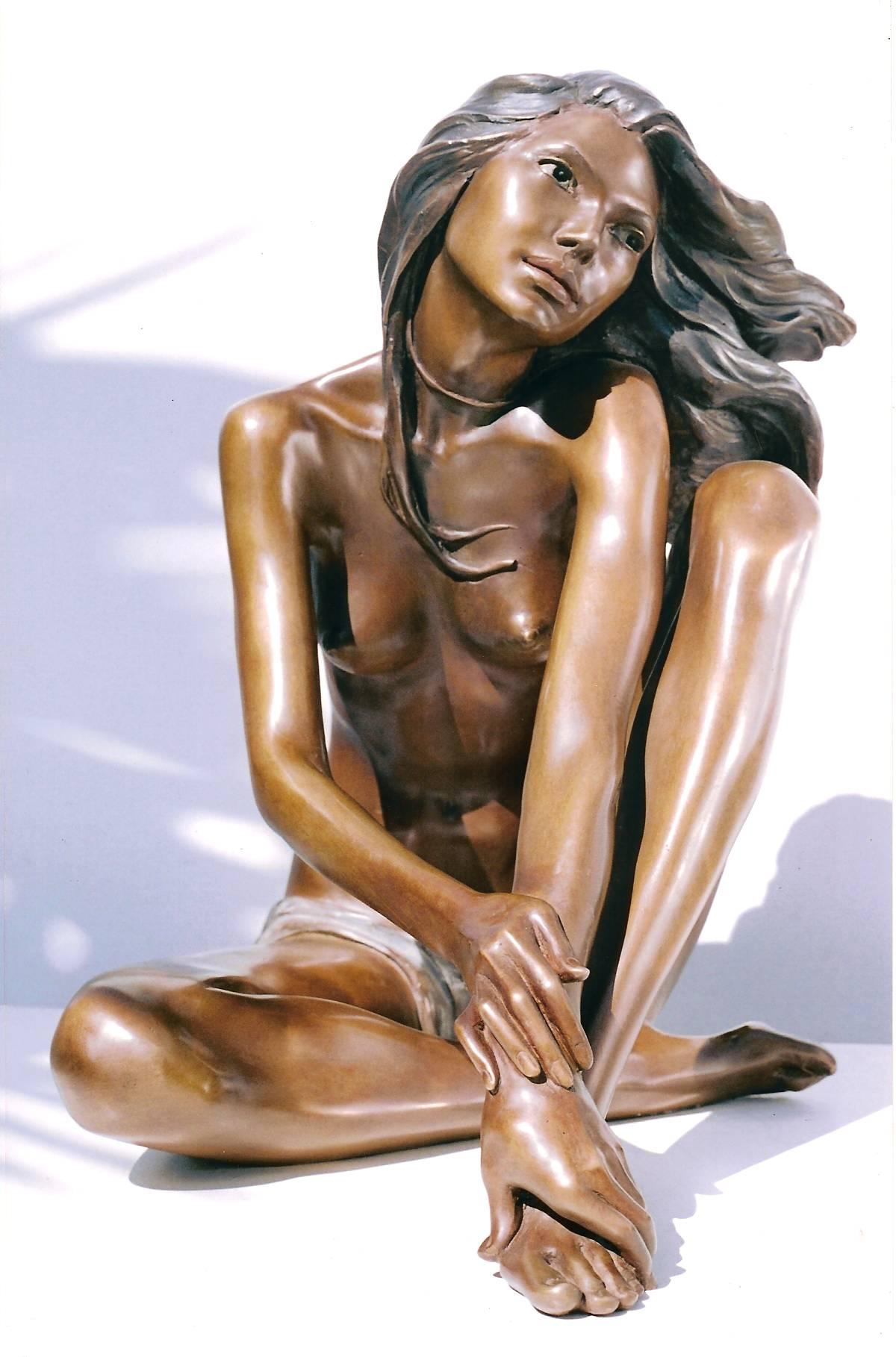 Bronze-statues-of-women-sculptures-artistic-female-nudes-code-134-Romantic-a-cm55x45x40-year-2002