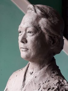 bronze-bust-custom-sculptures-statue-from-photo-personalized-memorial-statue-06